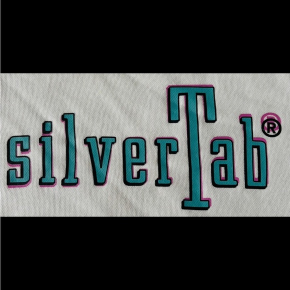 Levi’s SilverTab White Crewneck Sweatshirt - Picture 5 of 9